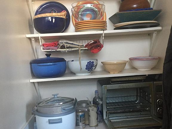 2nd image of 4349 N Wolcott Ave APT 1