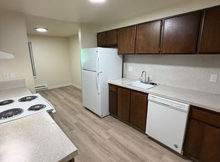2780 NW 29th St APT C, Corvallis, OR 97330