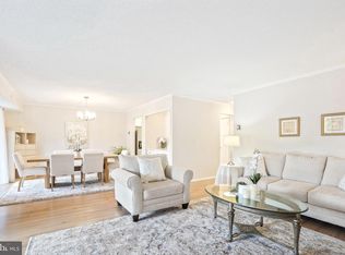 15121 Glade Dr #13-3B, Silver Spring, MD 20906