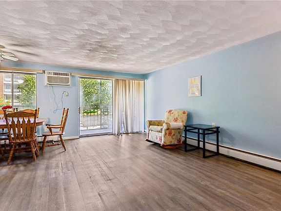 5th image of 64 Main St APT 21B