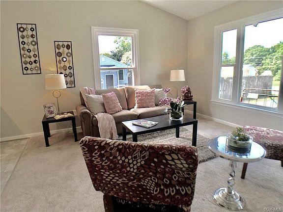 4th image of 4413 Samara Dr