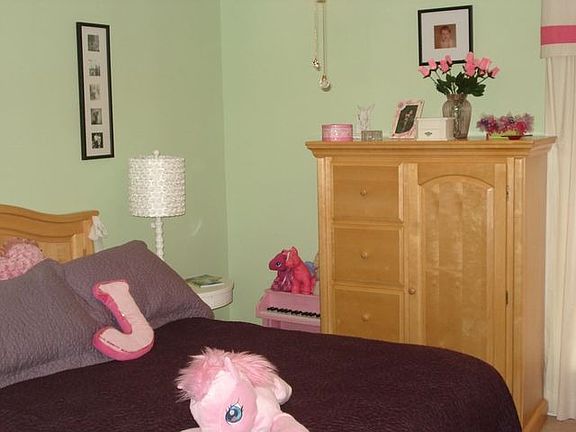 5th image of 6022 Cambridge Dr