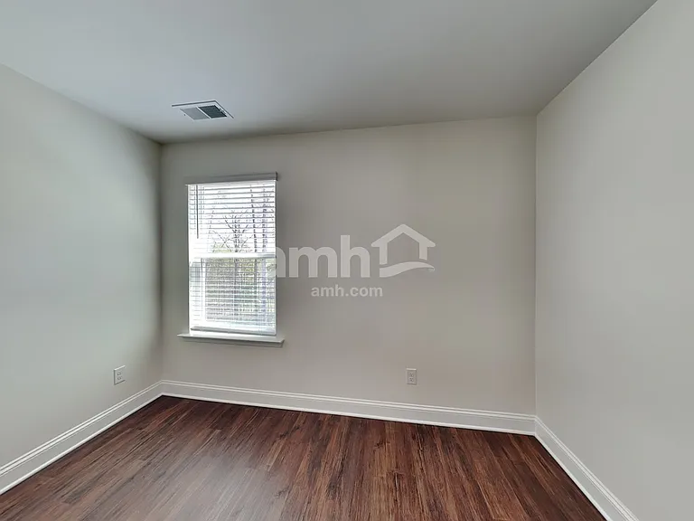 632 Rivermist Dr — Photo 26