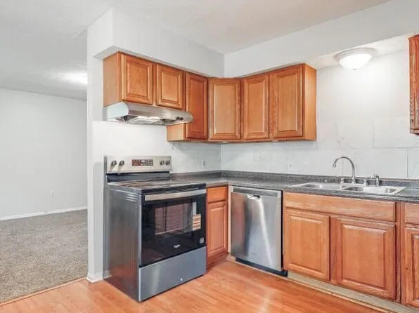 890 S Spring Rd, Westerville, OH 43081