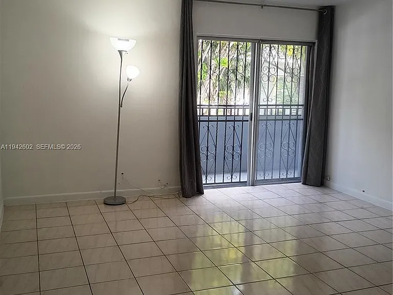 2498 SW 17th Ave #4209 — Photo 9