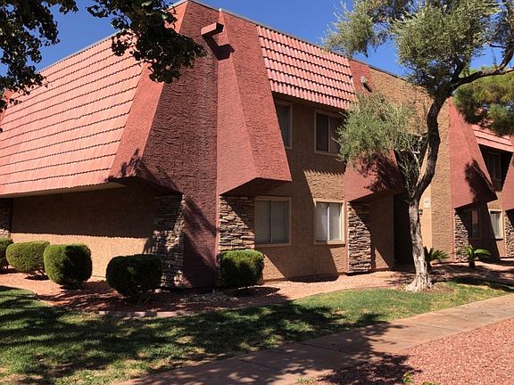 3rd image of 4360 Sandy River Dr Unit 25
