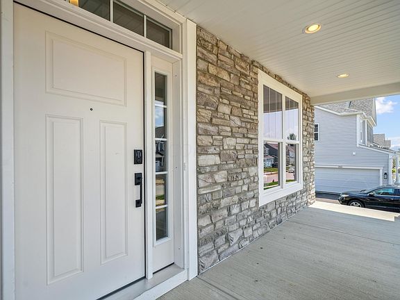 3rd image of 9170 Coe Dr