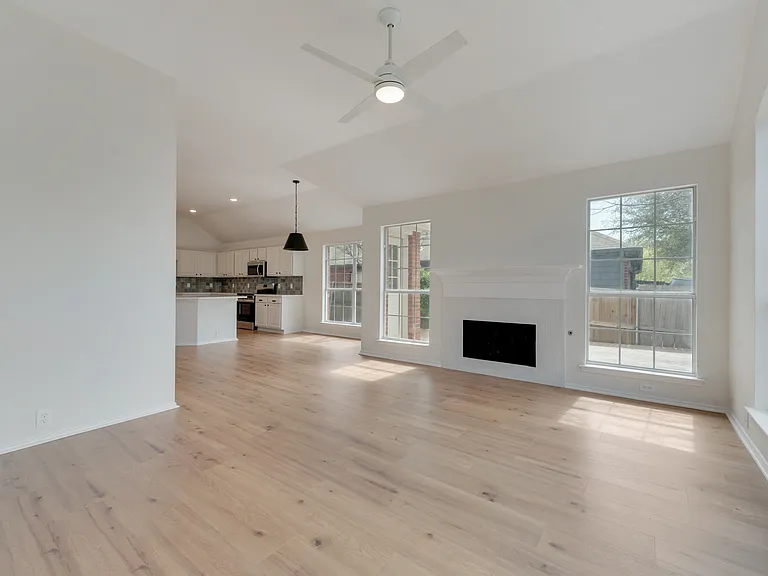 7307 Cresson Dr — Photo 8