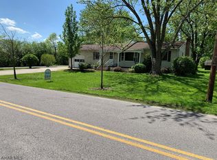 501 Bel Aire Rd, Hollidaysburg, PA 16648