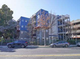 1121 40th St APT 4208, Emeryville, CA 94608