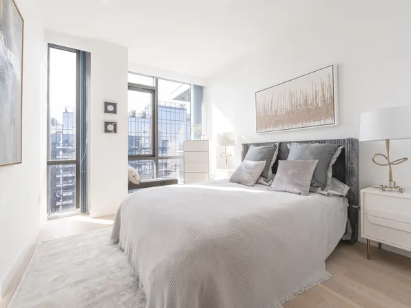 33-66 Farrington Street image 2 of 6