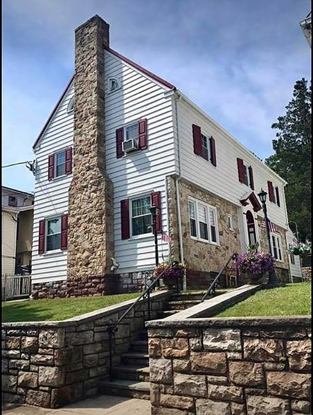 beautiful home for sale!