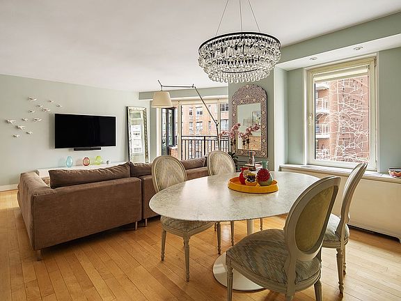 2nd image of 60 Sutton Pl S #5AN