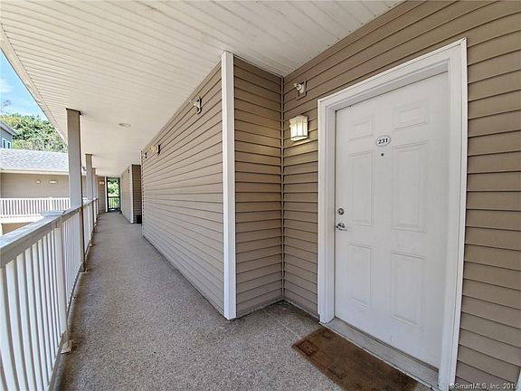4th image of 2660 North Ave #231