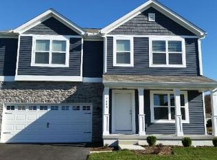7884 Mountain Ash Ln, Canal Winchester, OH 43110