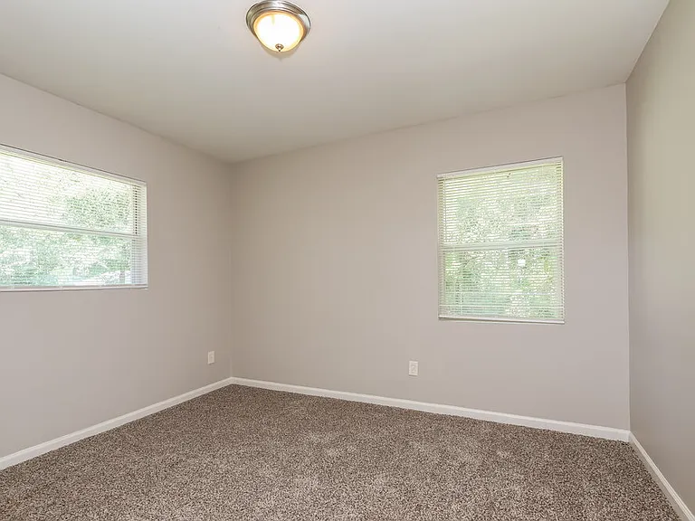 2202 Leon Rd — Photo 10