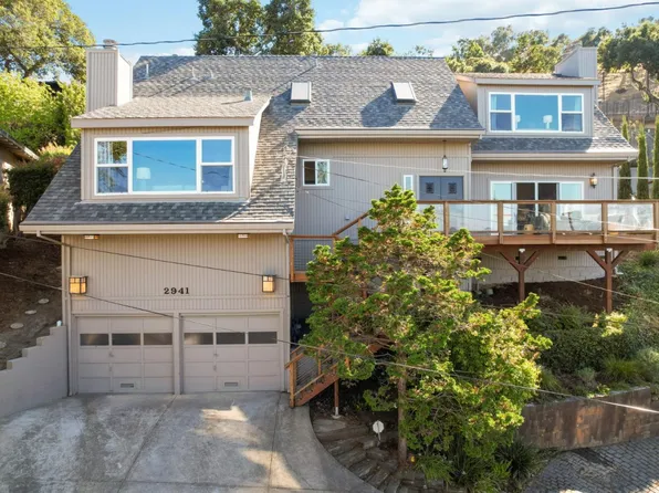 2941 Sherwood Dr, San Carlos, CA 94070