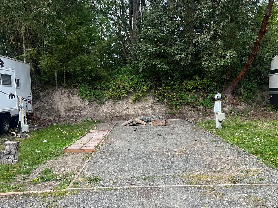 40 Sieberts Creek Rd