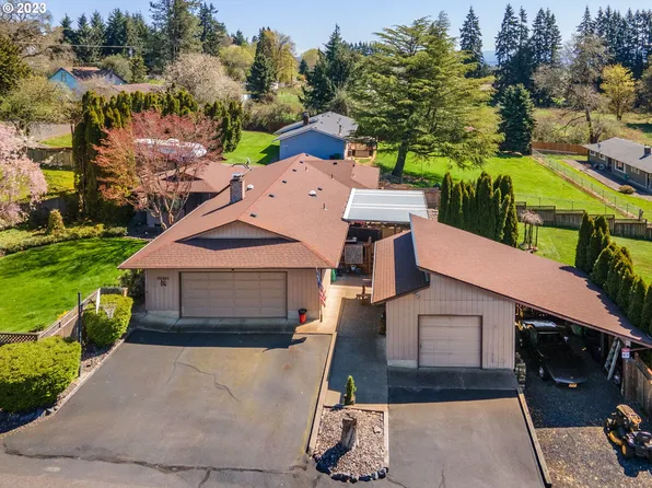 59494 Woodcreek Dr, Saint Helens, OR 97051