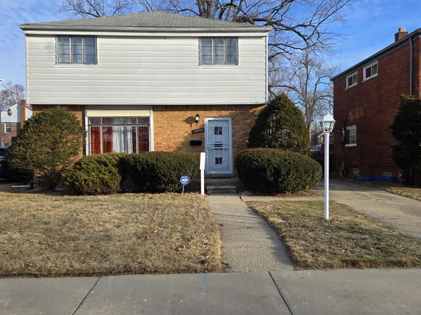 18330 Cathedral St, Detroit, MI 48228
