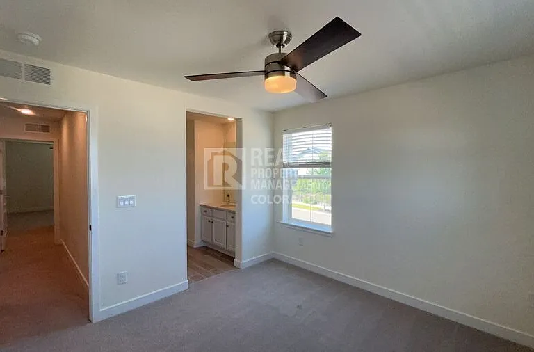 928 Gilpin Cir — Photo 15
