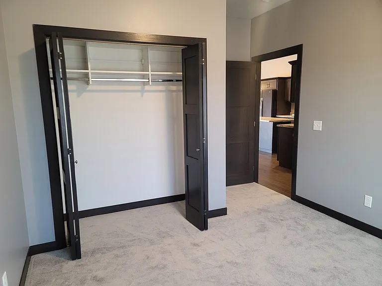 114 Devitt Dr — Photo 9
