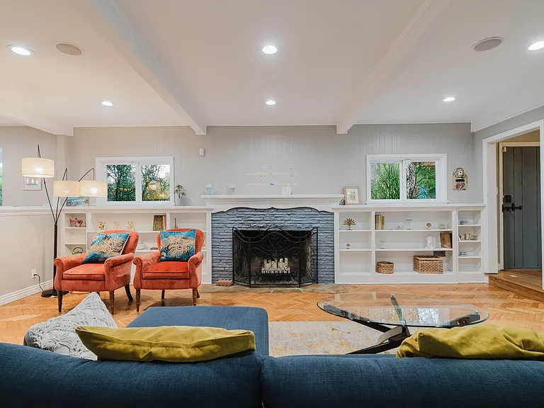 13405 Tiara St — Photo 14