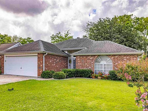 2nd image of 319 Cavaness Dr