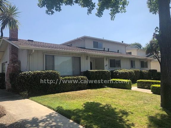 5th image of 548 S Fair Oaks Ave APT 2