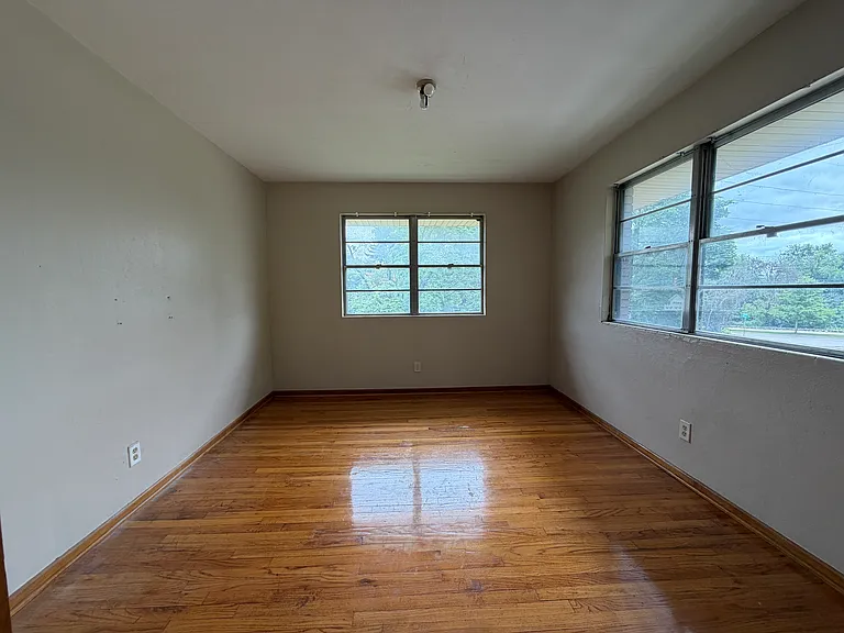 1205 S Logan St #3 — Photo 8