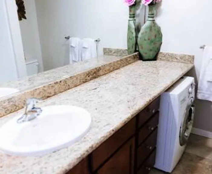 1702 W Tuckey Ln #201 — Photo 14