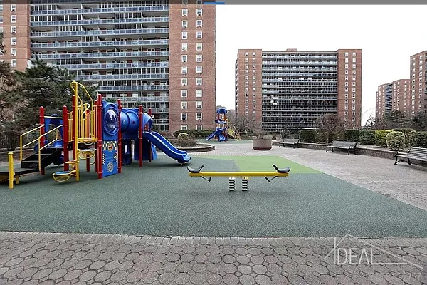 Sold by Ideal Properties Group | media 2