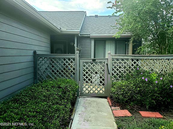 4th image of 7623 W Baymeadows Cir