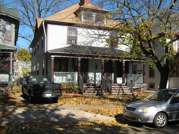 2nd image of 712 W Lovell St #712-714