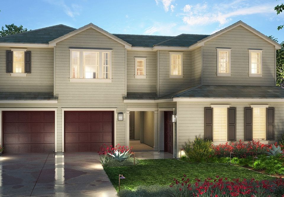New Home w/ Separate Casita