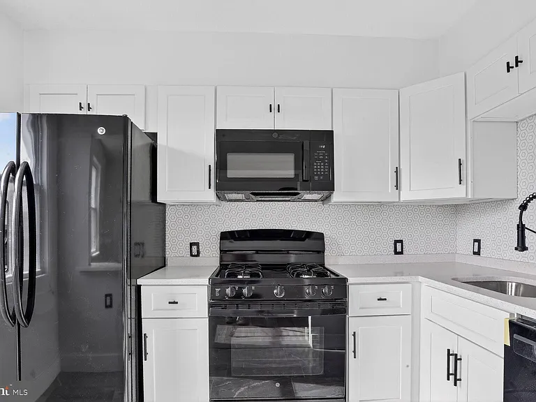 1116 Gleneagle Rd #2 — Photo 8