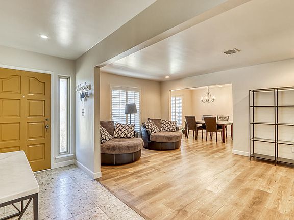 4th image of 10604 Causeway Dr
