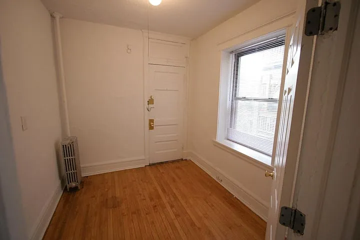 1515 E. 54th Street — Photo 13