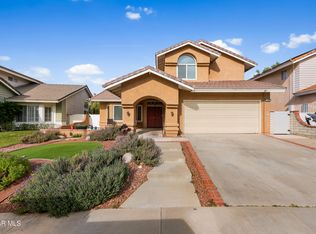 28519 Red Cedar Pl, Santa Clarita, CA 91390