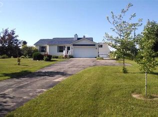 4202 Hollenbeck Rd, Columbiaville, MI 48421