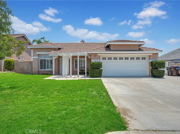7581 Stoney Creek Dr, Highland, CA 92346