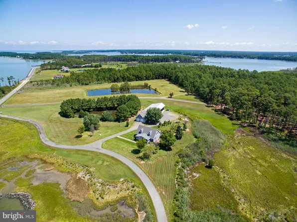 5100 Ragged Point Rd, Cambridge, MD 21613