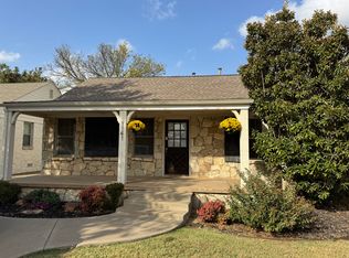 1141 W Wilshire Blvd, Oklahoma City, OK 73116