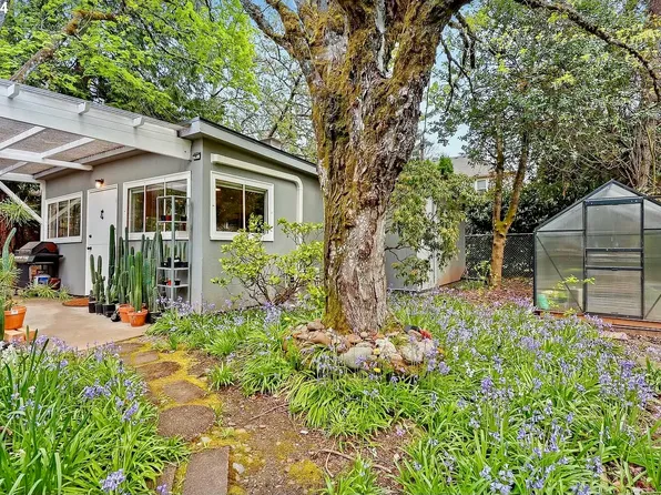 3450 SW 87th Ave #A, Portland, OR 97225