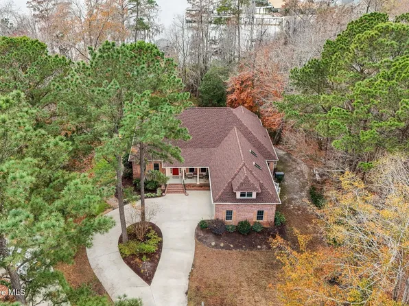 107 Yeopim Creek Circle, Hertford, NC 27944