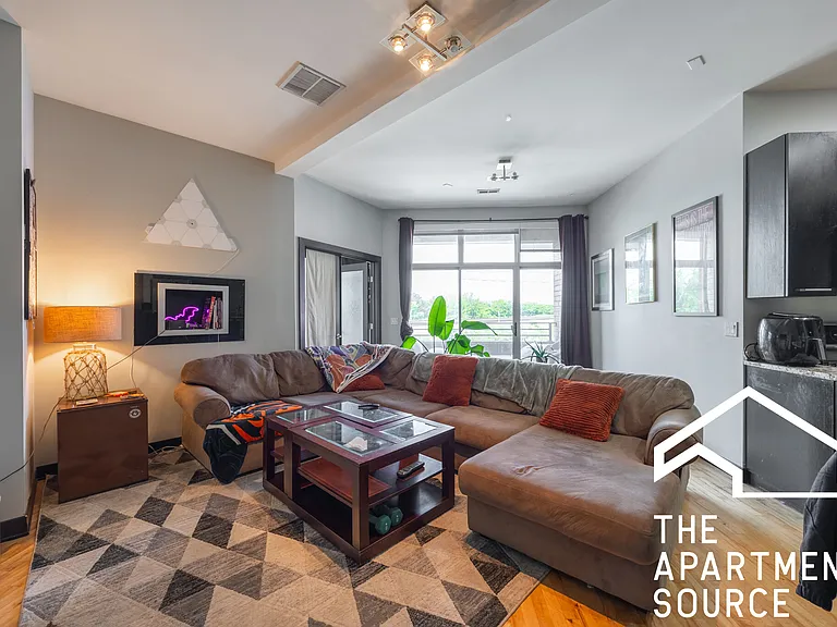 2348 N Lister Ave #206 — Photo 9