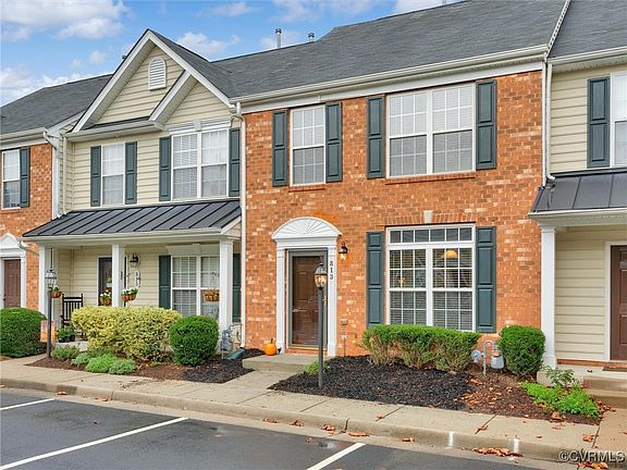3rd image of 813 Sweet Tessa Dr