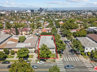 272 S Doheny Dr APT 1, Beverly Hills, CA 90211