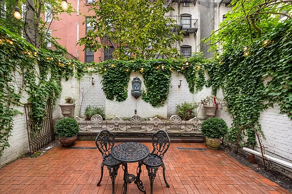 Sold by Douglas Elliman | media 5