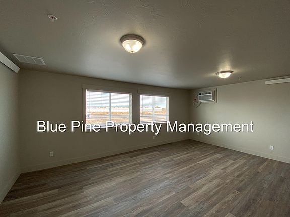 2nd image of 5850 Freedom Cir Unit 1
